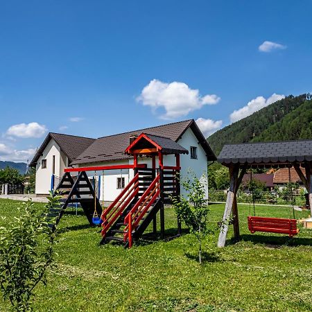 Casa Iulia Pojorîta Exterior foto